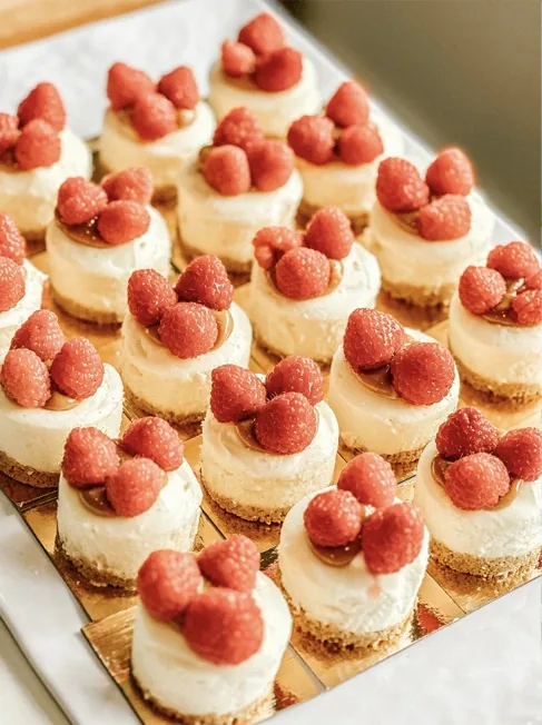 Mini-cheesecakes aux framboises du Cheesecake Bar